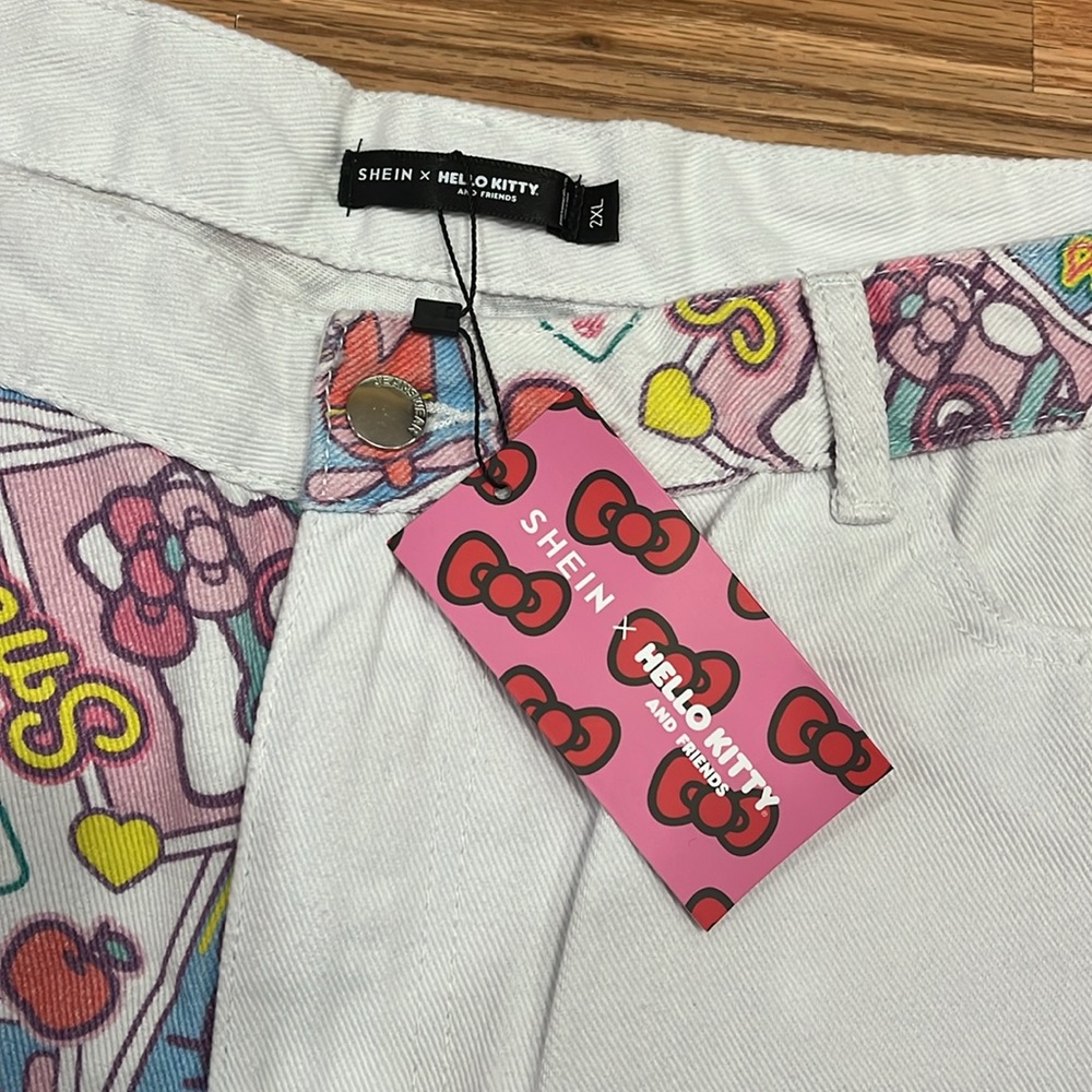 Hello  kitty / SHEIN women white denim shorts size 2xl - Picture 3 of 8